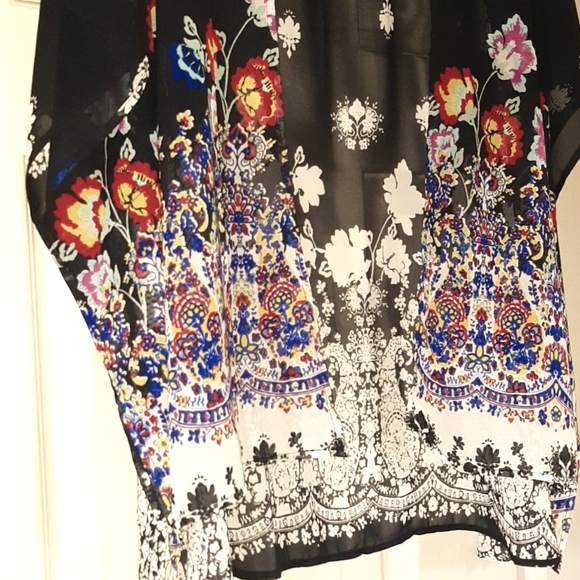 🔥Floral Kimono - Picture 3 of 4